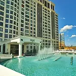 Deluxia Palace Residence The Flat With A Pool View